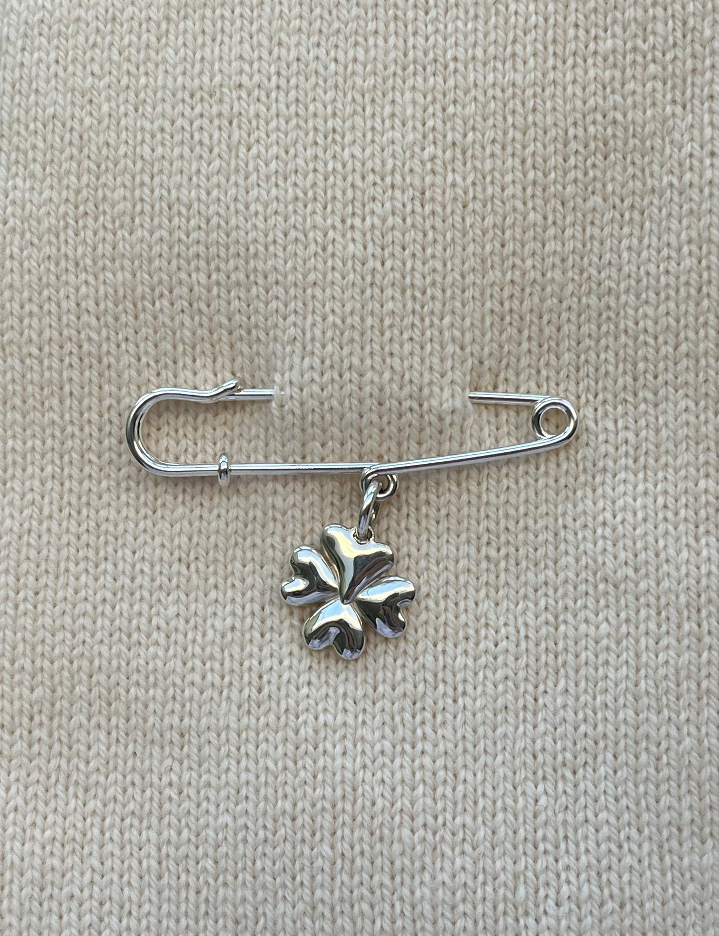 Clover Pin